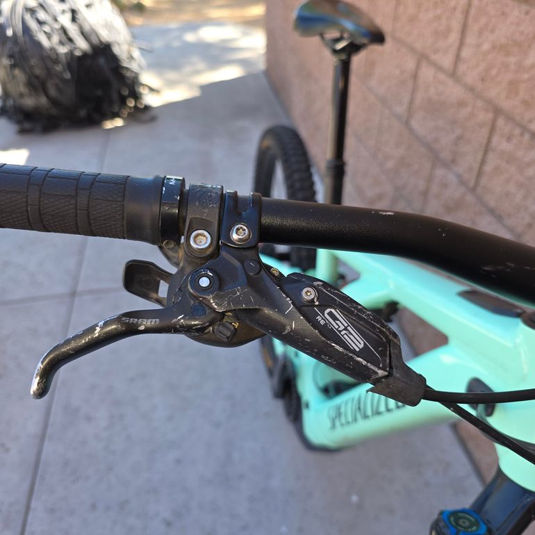 Used Specialized Turbo Levo Alloy 2022 2022 Mountainbike, Green, 29, 27.5 — image 12 of 24