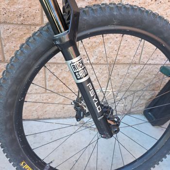 Used Specialized Turbo Levo Alloy 2022 2022 Mountainbike, Green, 29, 27.5 — image 2 of 24