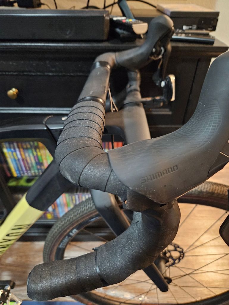 Used Canyon Grail CF SL 7 2023 2023 Road & Gravel, Black — image 4 of 10