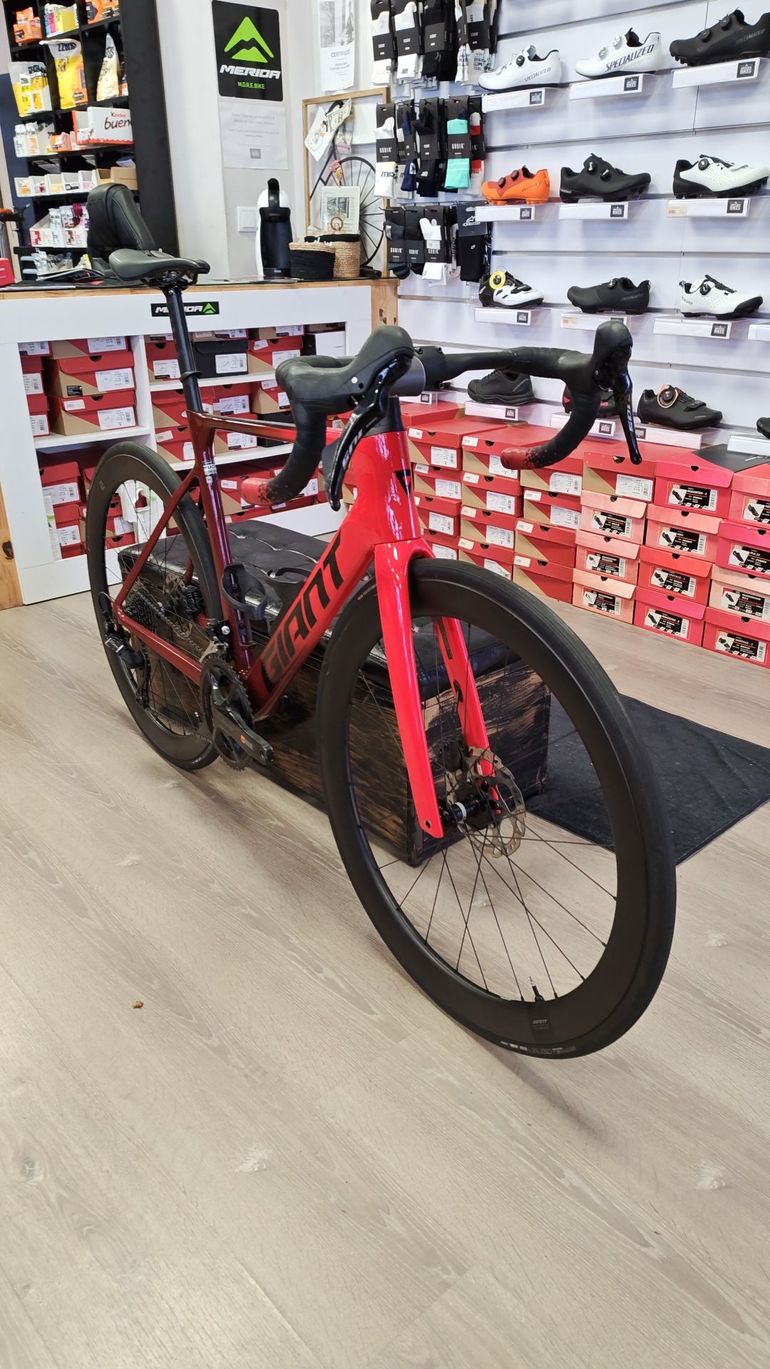 Brugt Giant Propel Shimano 105 2024 Road & Gravel — billede 2 af 6