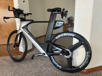 Used Felt Ia Shimano Dura Ace Di2 2022 Road & Gravel, Light Gray — image 5 of 11