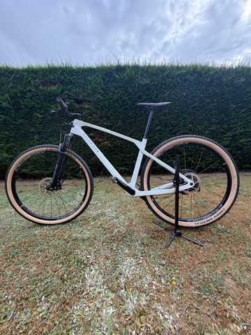 Brugt ROCKRIDER Mountainbike Cross Country 29 Zoll Race 900 GX Carbonrahmen Mavic Crossmax 2025 2025 MTB