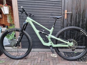 YT Industries Jeffsy CORE 3 29 2024 2024 Mountainbike usato, Verde — immagine 15 di 29