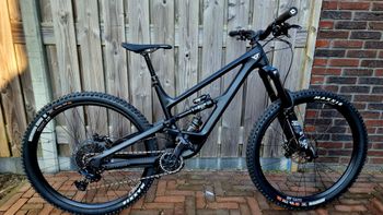 Použité YT Industries Capra CORE 3 29 2024 2024 Mountainbike — obrázek 2 z 12