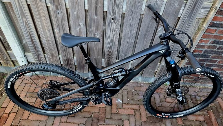 Použité YT Industries Capra CORE 3 29 2024 2024 Mountainbike — obrázek 12 z 12