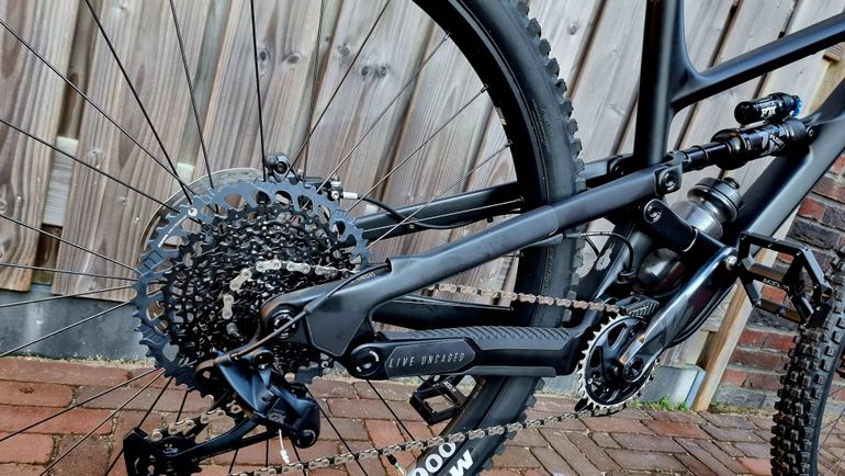 Použité YT Industries Capra CORE 3 29 2024 2024 Mountainbike — obrázek 11 z 12
