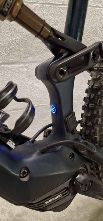 Orbea RISE M20 2022 2022 Mountainbike usato, Blu — immagine 9 di 15