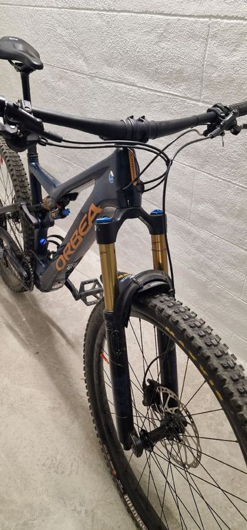 Orbea RISE M20 2022 2022 Mountainbike usato, Blu — immagine 12 di 15