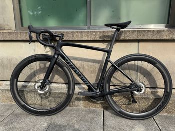 Used Specialized Men's Tarmac Disc Pro 2019 2019 Road & Gravel, Black — image 2 of 13