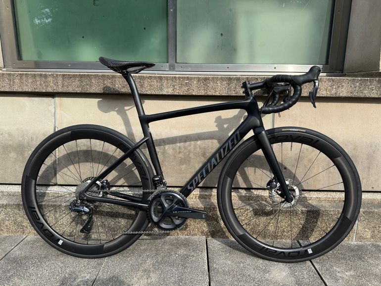Used Specialized Men's Tarmac Disc Pro 2019 2019 Road & Gravel, Black — image 1 of 13