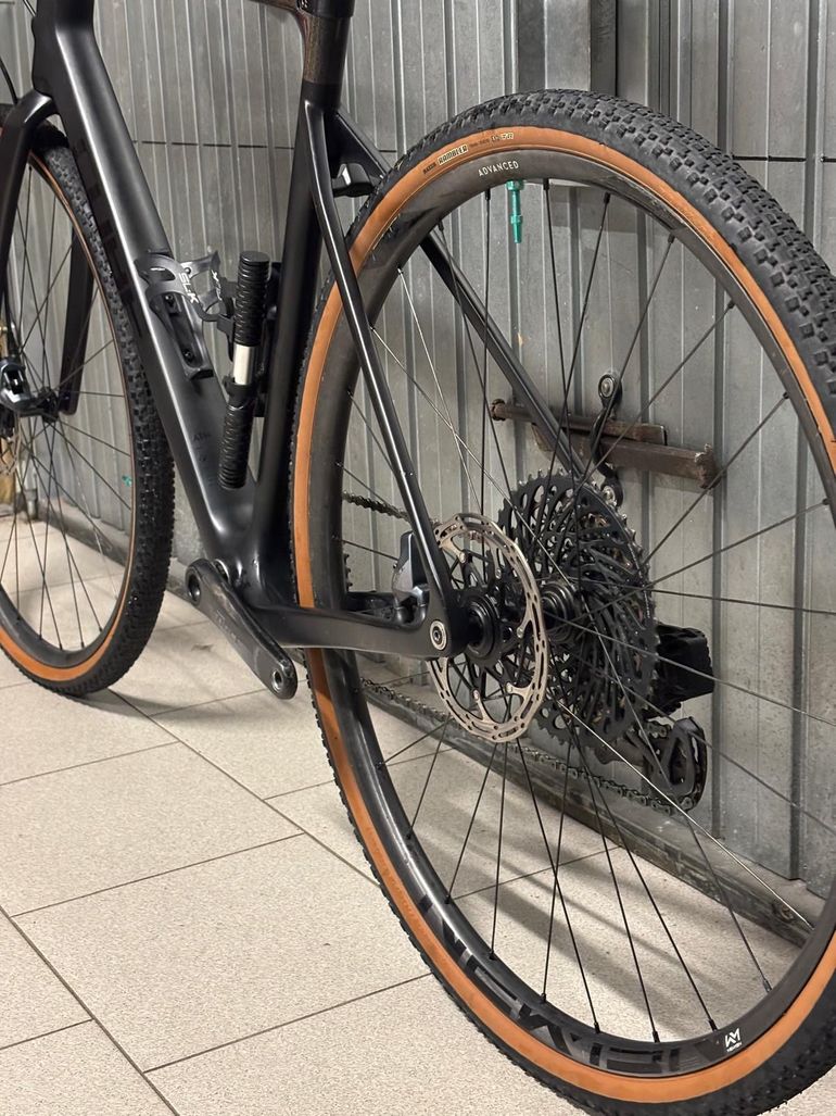 Used CUBE NUROAD C:62 SL 2021 2021 Road & Gravel, Black — image 3 of 7