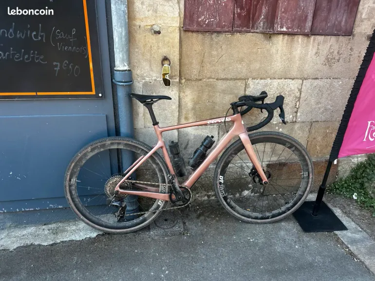 Used Cervélo Aspero Force AXS DT Swiss GRC1400 2023 Road & Gravel, Purple — image 3 of 10