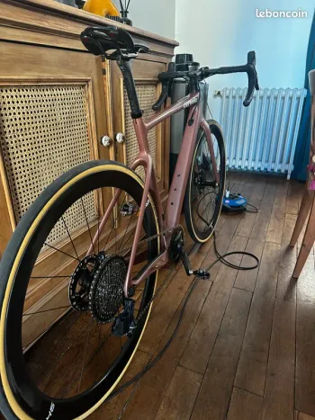 Used Cervélo Aspero Force AXS DT Swiss GRC1400 2023 Road & Gravel, Purple — image 5 of 10