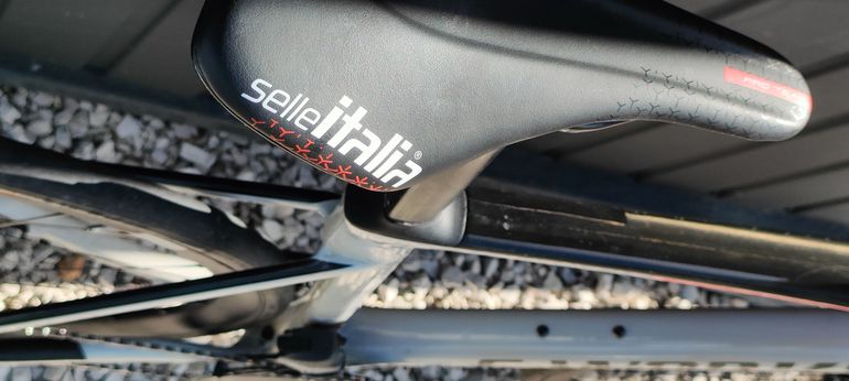 Used Specialized S-Works Roubaix SL7 Sram Force AXS 2x12 2023 Road & Gravel, Light Gray — image 12 of 28