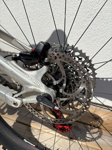 Used Liteville 601 Mk4 Enduro SRAM X01 Eagle 2019 Mountainbike, Light Gray — image 6 of 7