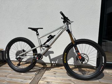 Used Liteville 601 Mk4 Enduro SRAM X01 Eagle 2019 Mountainbike, Light Gray — image 1 of 7
