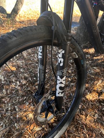 Used Canyon Neuron CF 9 2022 2022 Mountainbike, Black, 27.5, 29 — image 2 of 15