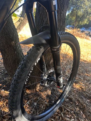 Used Canyon Neuron CF 9 2022 2022 Mountainbike, Black, 27.5, 29 — image 9 of 15