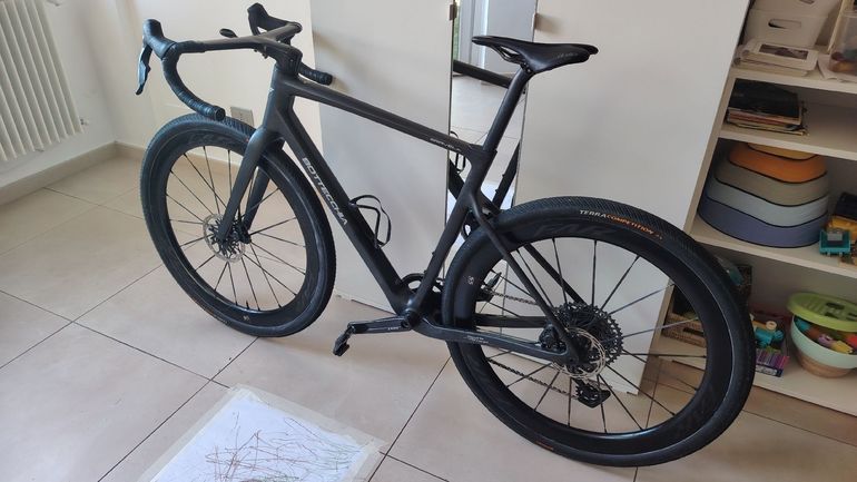 Bottecchia Gravel SRAM Rival eTap AXS 2024 Road & Gravel de segunda mano, Negro — imagen 2 de 8