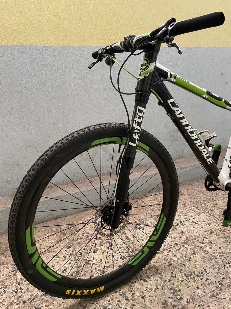 Used Cannondale F-Si Carbon Team 2017 Mountainbike, Black — image 3 of 5