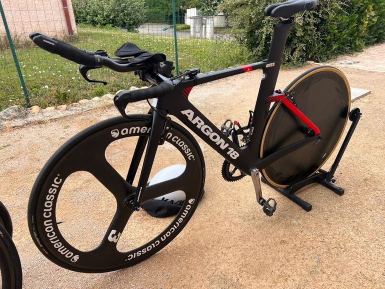 Used Argon 18 E117 Shimano Ultegra Di2 2022 Road & Gravel, Black — image 2 of 10