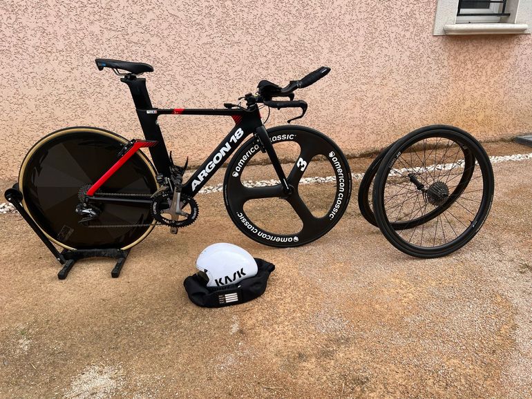 Used Argon 18 E117 Shimano Ultegra Di2 2022 Road & Gravel, Black — image 8 of 10