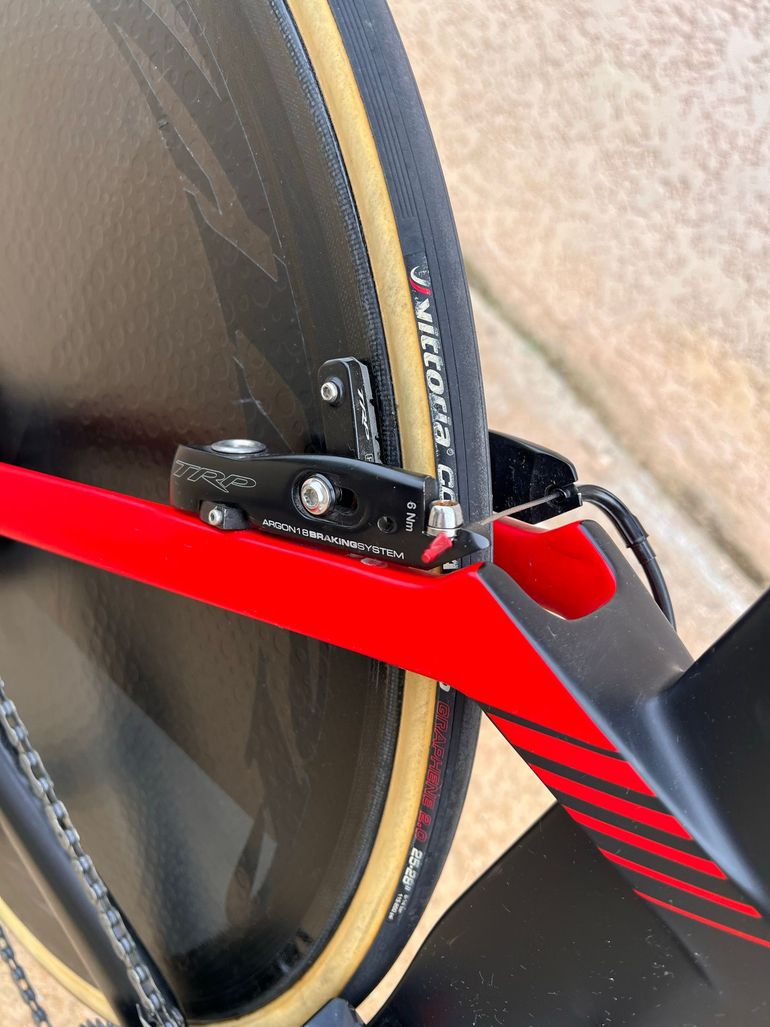 Used Argon 18 E117 Shimano Ultegra Di2 2022 Road & Gravel, Black — image 7 of 10