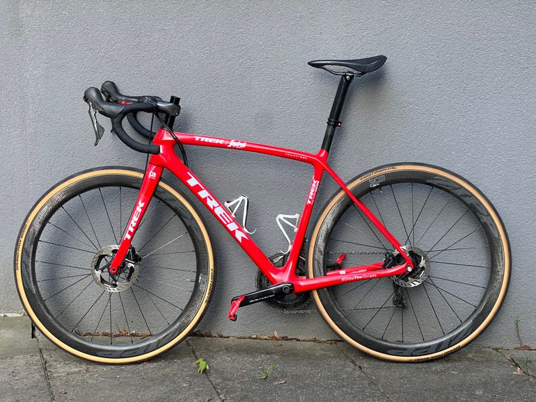 Used Trek Émonda SLR 9 Disc 2019 2019 Road & Gravel, Red — image 1 of 15
