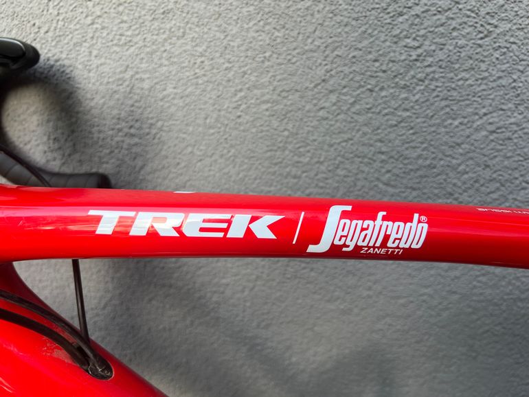Used Trek Émonda SLR 9 Disc 2019 2019 Road & Gravel, Red — image 13 of 15