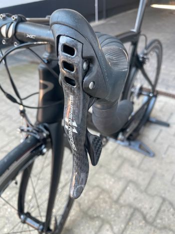 Used Pinarello Dogma F8 57 Campagnolo Super Record 2016 Road & Gravel, Black — image 11 of 12