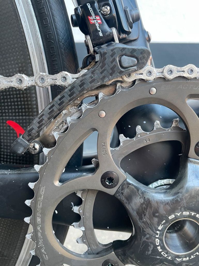 Used Pinarello Dogma F8 57 Campagnolo Super Record 2016 Road & Gravel, Black — image 4 of 12