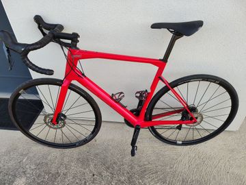 Used BMC Roadmachine 02 THREE 2019 2019 Road & Gravel, Red — image 3 of 7