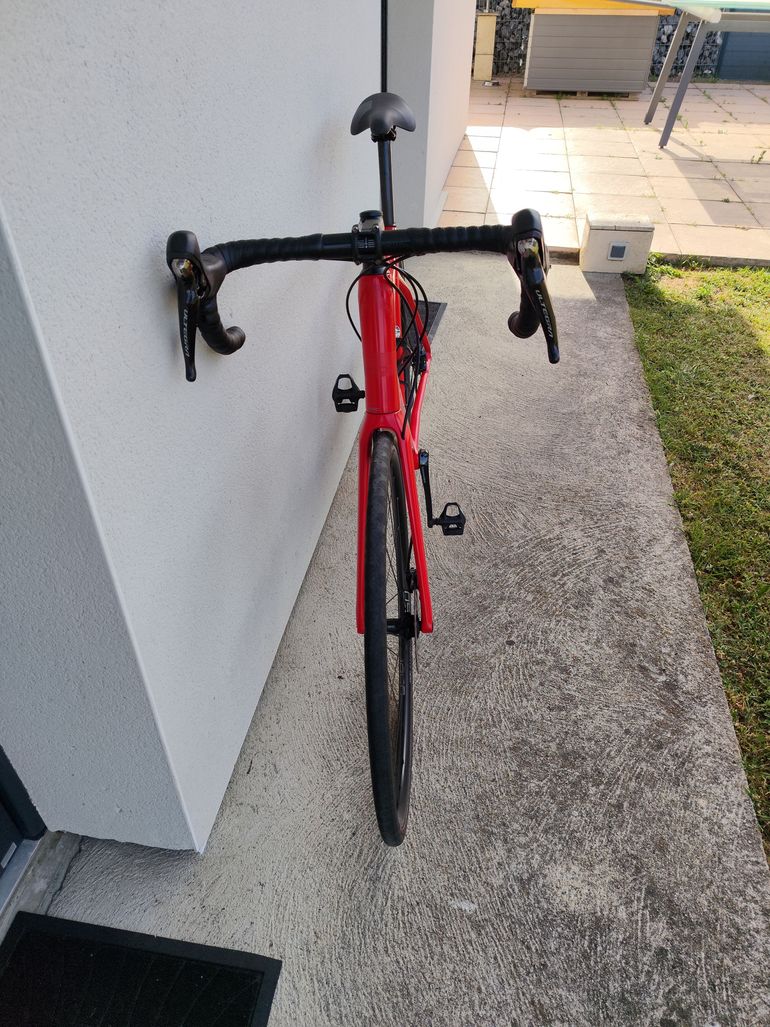 Gebrauchtes BMC Roadmachine 02 THREE 2019 2019 Road & Gravel, Rot — Bild 2 von 7