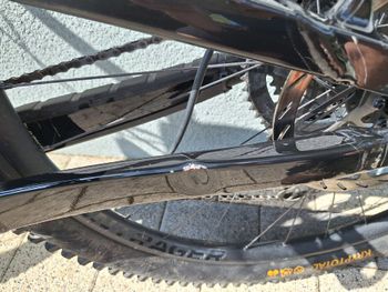 Použité Trek Fuel EX 8 Gen 6 2023 2023 Mountainbike — obrázek 9 z 10