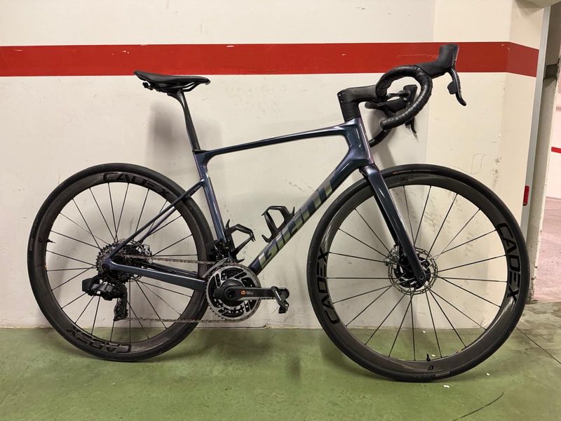 Used Giant Defy Advanced SL Frameset 2024 Frameset 2024 Road & Gravel
