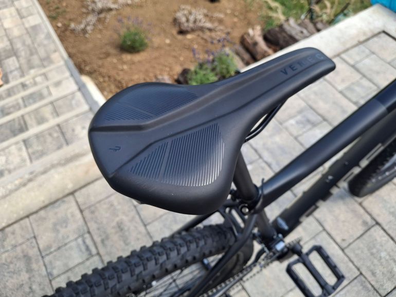 Used CUBE Aim Shimano Alivio 2023 Mountainbike, Light Gray — image 4 of 10