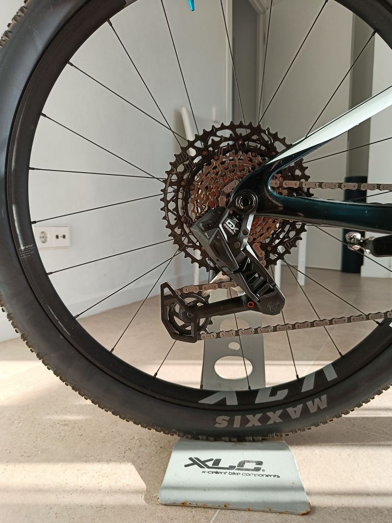 Used Giant Anthem Advanced SL 2 2026 2026 Mountainbike, Blue, 29 — image 12 of 16