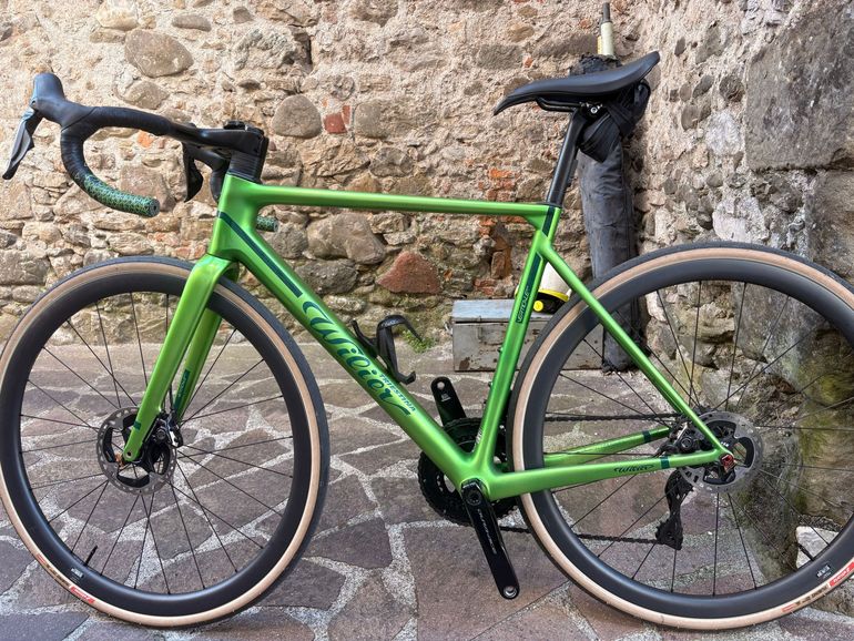 Used Wilier VERTICALE Shimano Dura Ace Di2 2026 Road & Gravel, Green — image 1 of 4