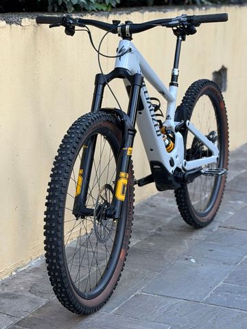 Tweedehands Specialized kenevo SL2 Custom Sram Eagle Transmission X0 2024 Mountainbike — afbeelding 1 van 13