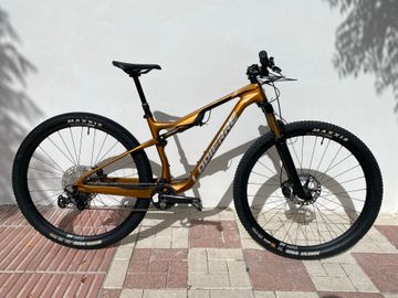 Lapierre XRM 8.9 2023 2023 MTB d'occasion