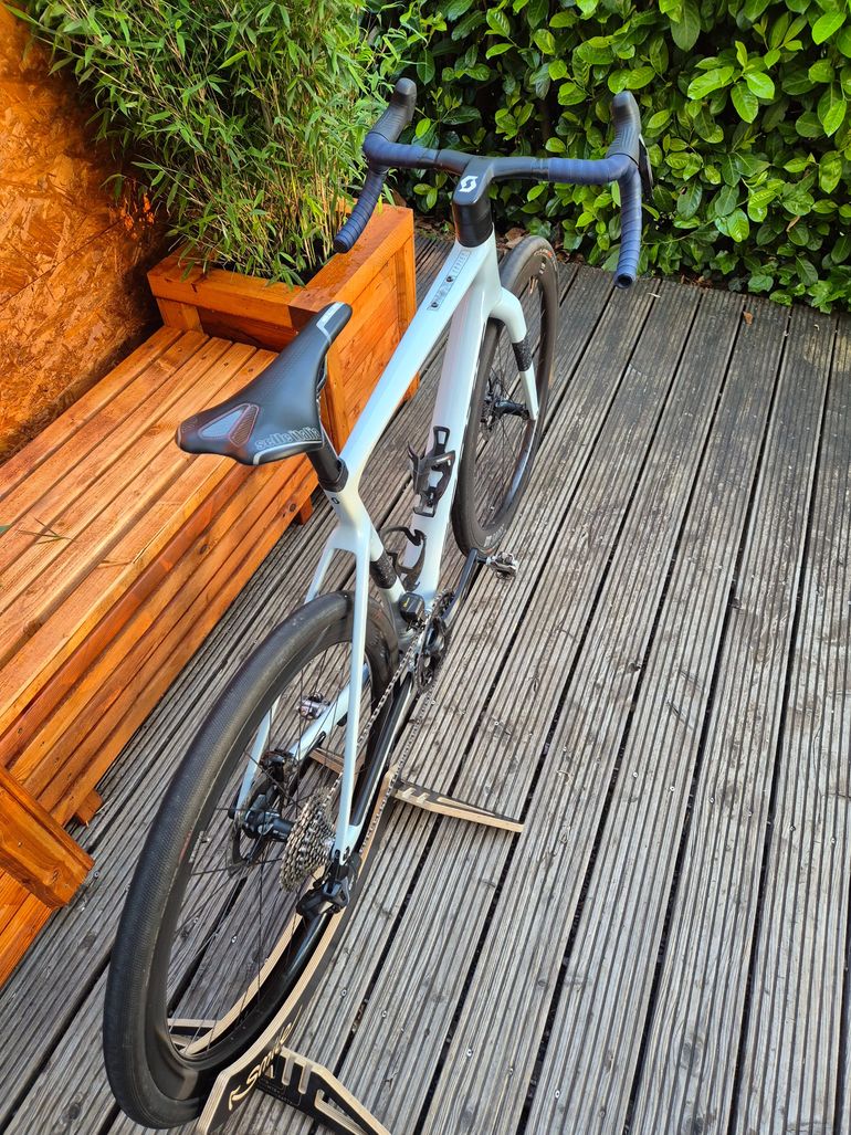 Brugt Scott Addict Gravel 20 2024 Road & Gravel — billede 17 af 28