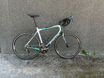 Käytetty Focus IZALCO MAX Ultegra 2017 2017 Road & Gravel