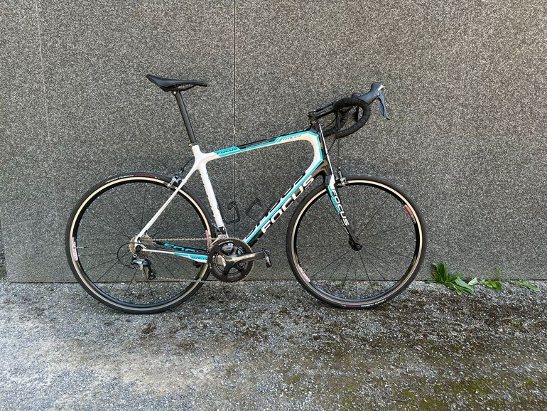 Käytetty Focus IZALCO MAX Ultegra 2017 2017 Road & Gravel — kuva 1 / 8