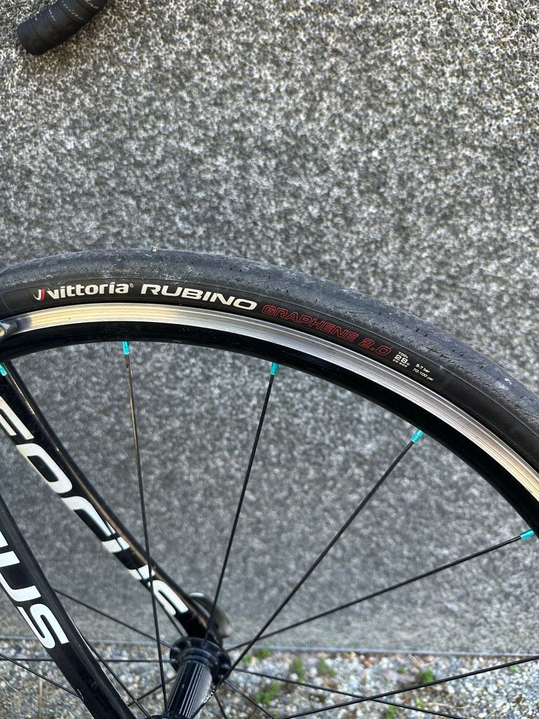 Käytetty Focus IZALCO MAX Ultegra 2017 2017 Road & Gravel — kuva 8 / 8