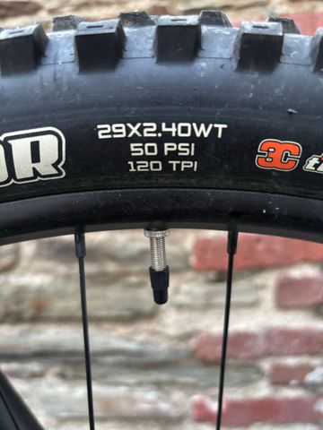 Używany Norco Fluid VLT A1 2022 2022 Mountainbike — zdjęcie 6 z 7