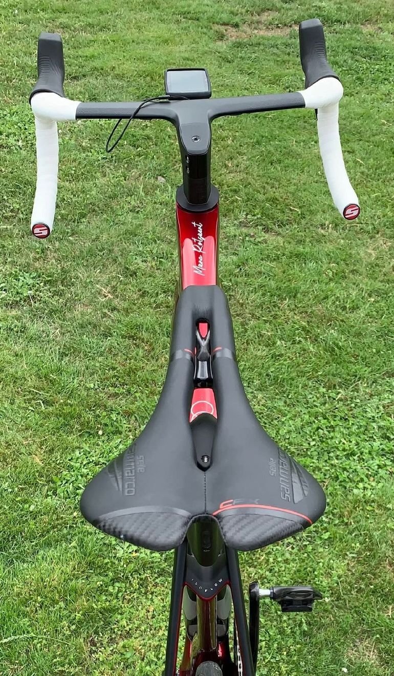 Used Trek Madone SRAM Force eTap AXS 2025 Road & Gravel, Red — image 2 of 3
