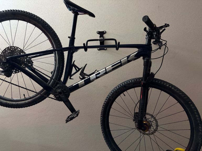 Trek Procaliber 9.6 2022 2022 Mountainbike de segunda mano, Azul — imagen 3 de 6