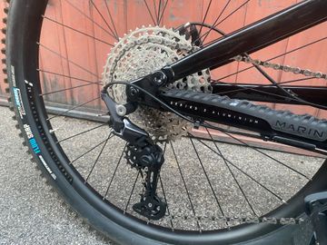 Gebrauchtes Marin Rift Shimano Deore 2022 Mountainbike, Schwarz — Bild 6 von 7