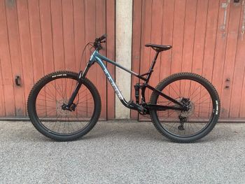 Used Marin Rift Shimano Deore 2022 Mountainbike, Black — image 2 of 7