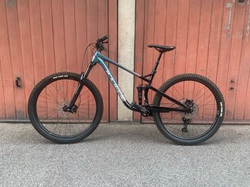 Gebrauchtes Marin Rift Shimano Deore 2022 Mountainbike, Schwarz — Bild 2 von 7